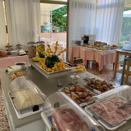 Fiorenza & Banksia Meuble Hotel Alassio