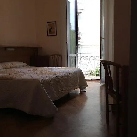 Hotel Fiorenza & Banksia Meuble Alassio