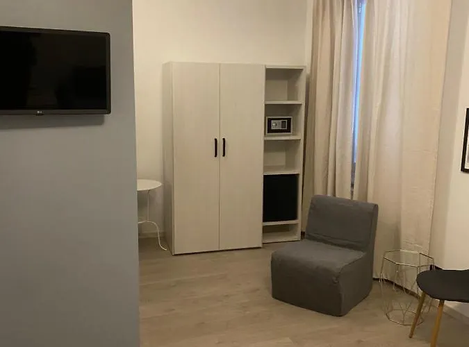 Отель Fiorenza & Banksia Meuble Алассио