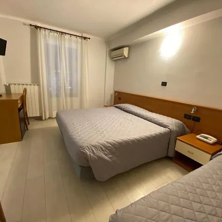 Fiorenza & Banksia Meuble Hotel Alassio