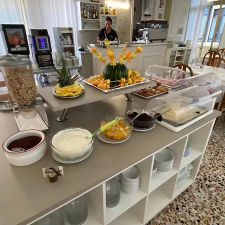艾尔伯格菲欧伦沙邦齐雅穆波雷酒店 酒店