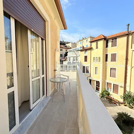 Fiorenza & Banksia Meuble Alassio