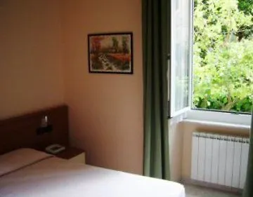 Fiorenza & Banksia Meuble 2* Alassio