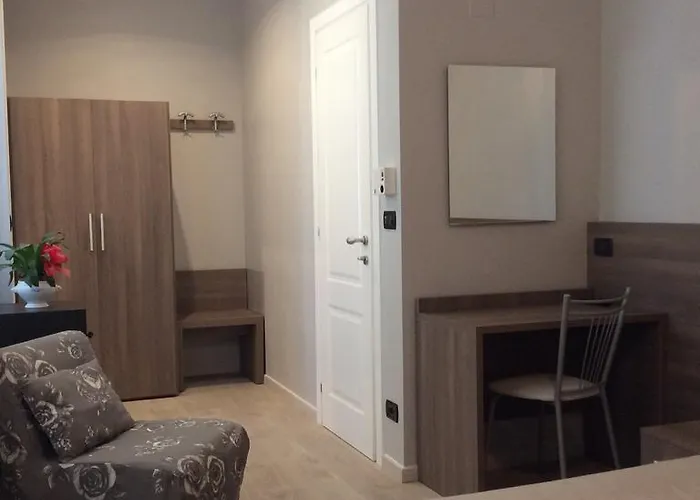 Fiorenza & Banksia Meuble 2*