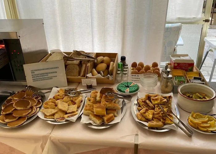 Szálloda Fiorenza & Banksia Meuble