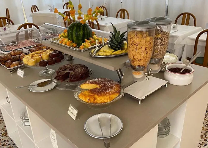 Fiorenza & Banksia Meuble 호텔 알라시오