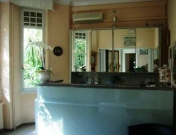 Fiorenza & Banksia Meuble 2* Alassio